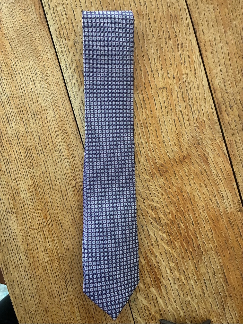 Kenneth Cole Lavender Geometric Silk Tie